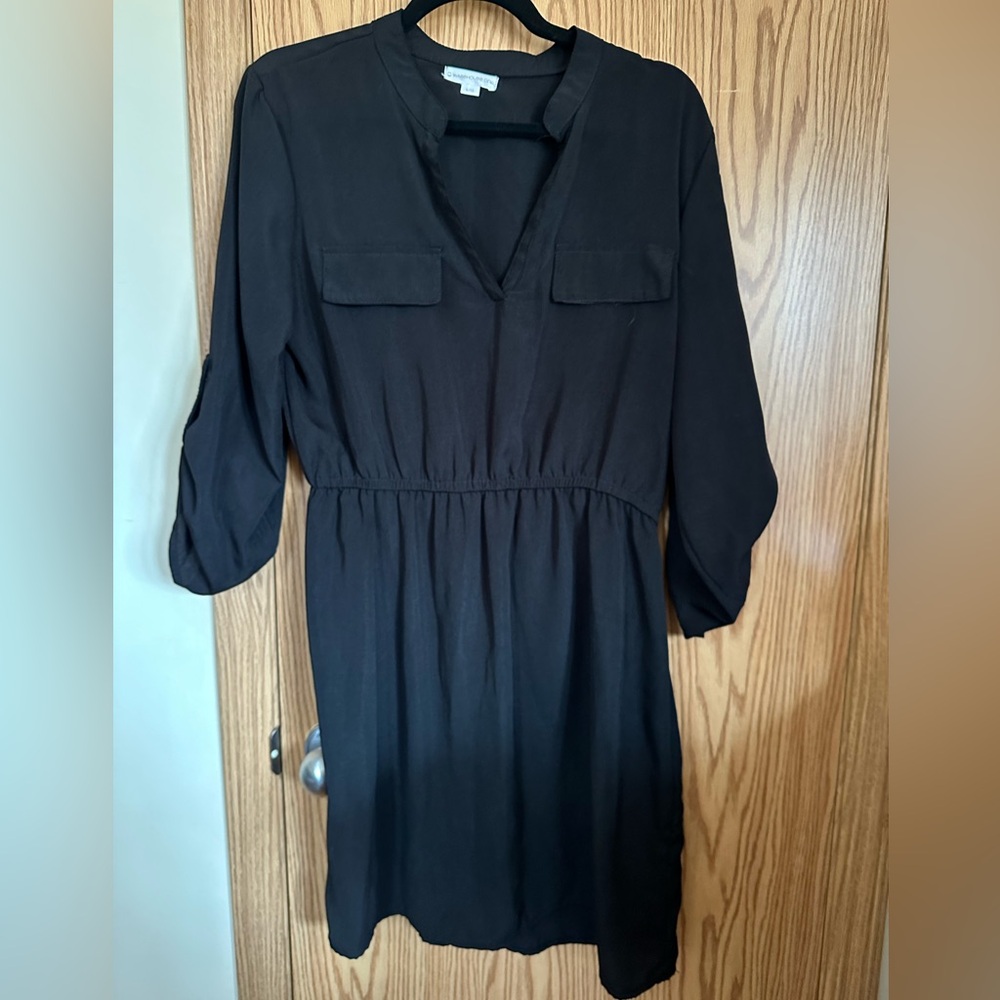 Warehouse One Black V-Neck Three-Quarter Sleeve Blouse